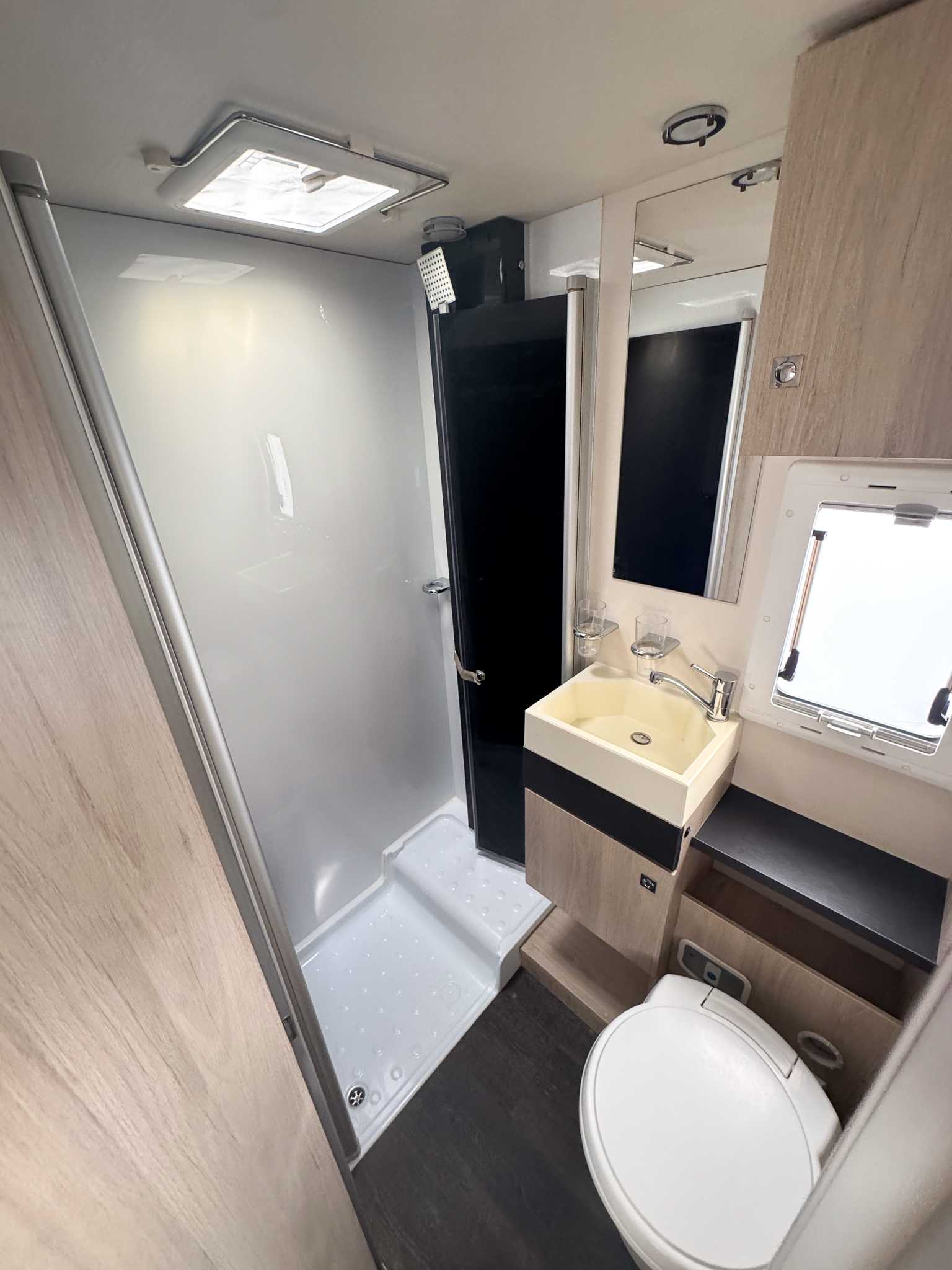 Camper Mansardato Challenger c394 - immagine 7