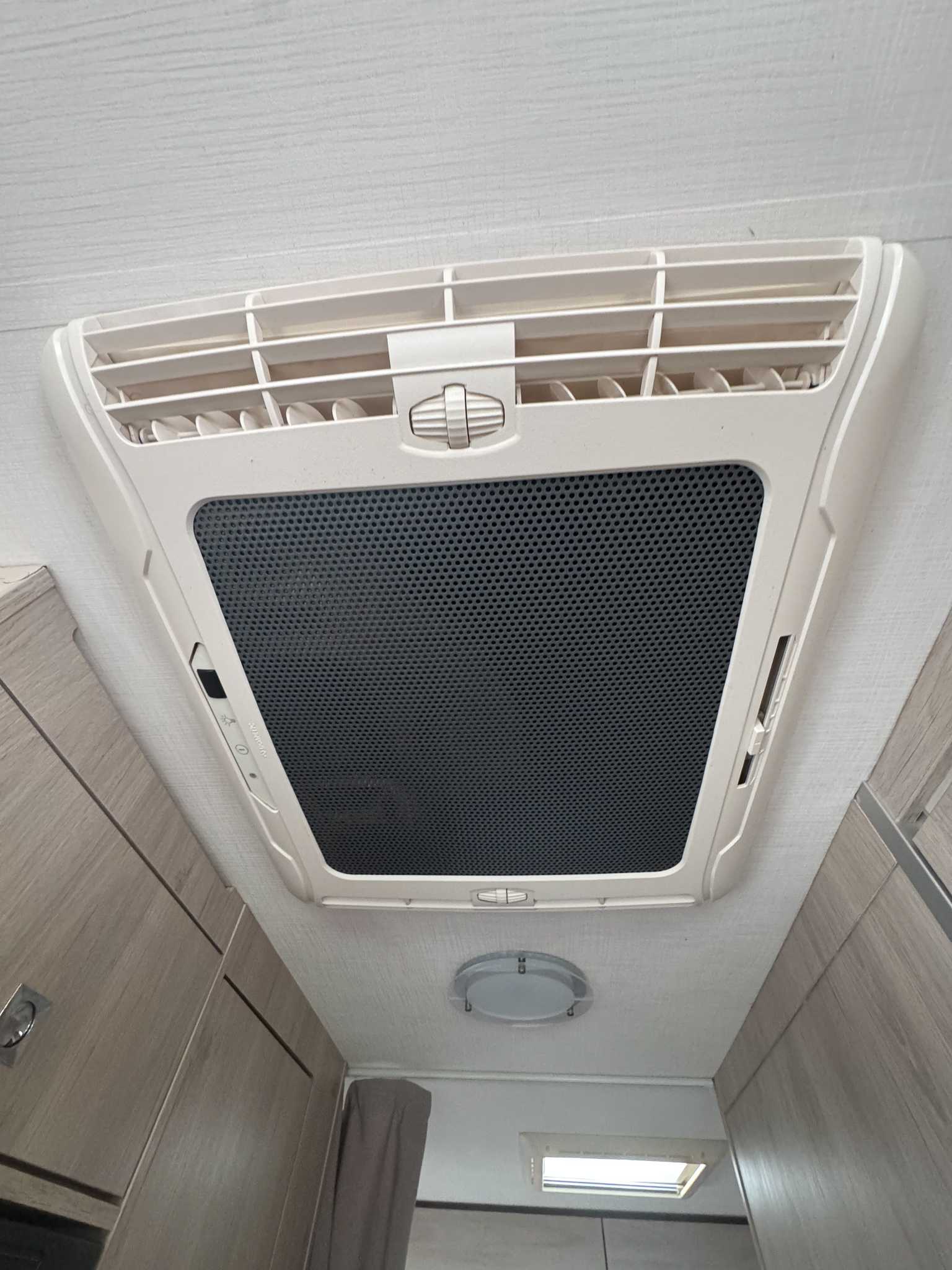 Camper Mansardato Challenger c394 - immagine 9